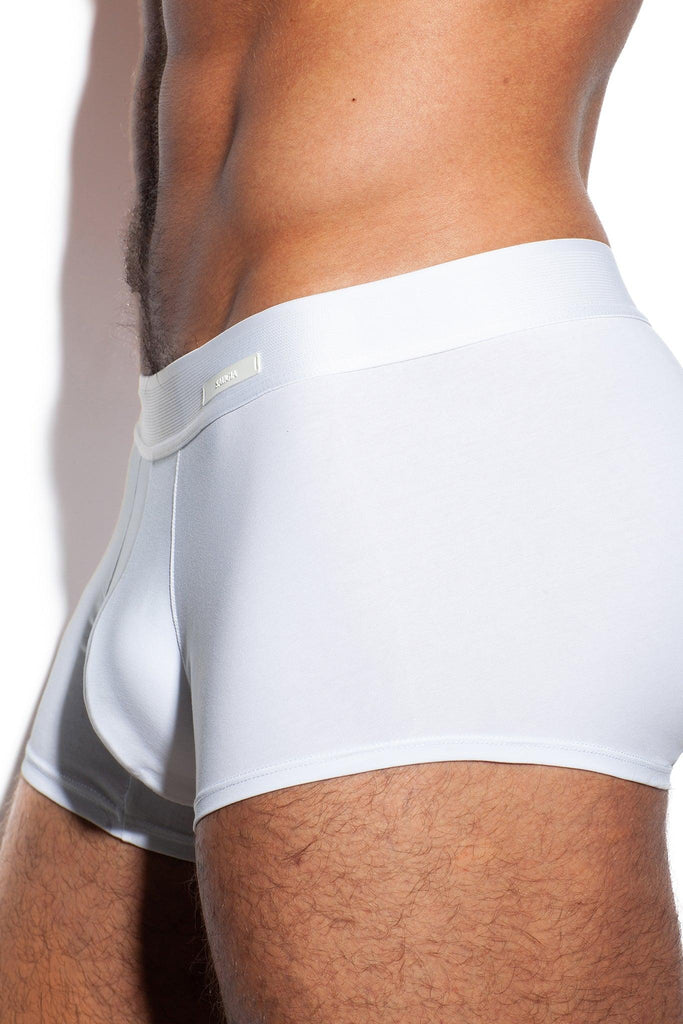 WEEKEND WHITE FLEECY TOUCH TRUNK